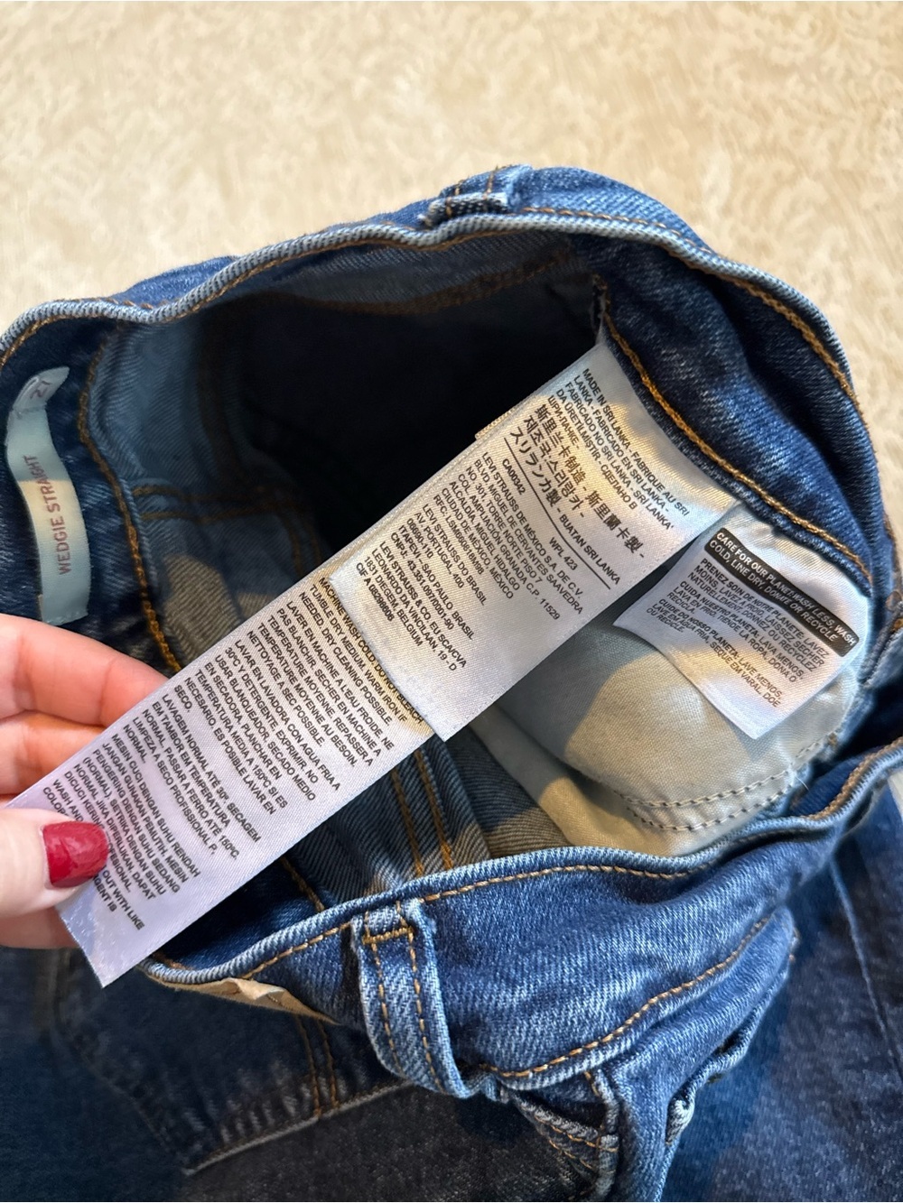 Levi’s wedgie straight button fly jeans - Picture 8 of 10